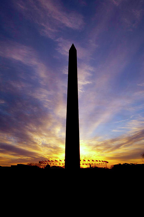 washington-monument-sunrise