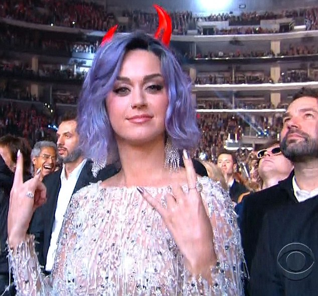 Baphomet horns at the grammys Katy Perry